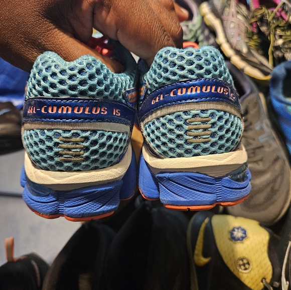 Asics Womens gel cumulus size 7.5 plus gift included - Picture 6 of 7